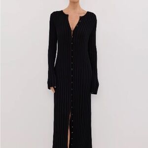 Elegant Black Button-Down Maxi Dress